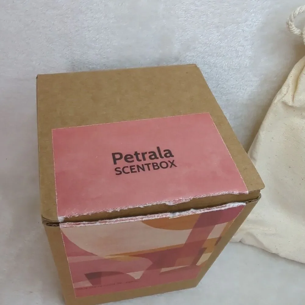 Petrala Golden Hour 6pm Candle 11.3 oz 2-Wick Scented Soy Wax Aromatique